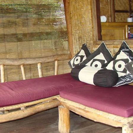 Flower Bud Bungalow Pecatu Exterior foto