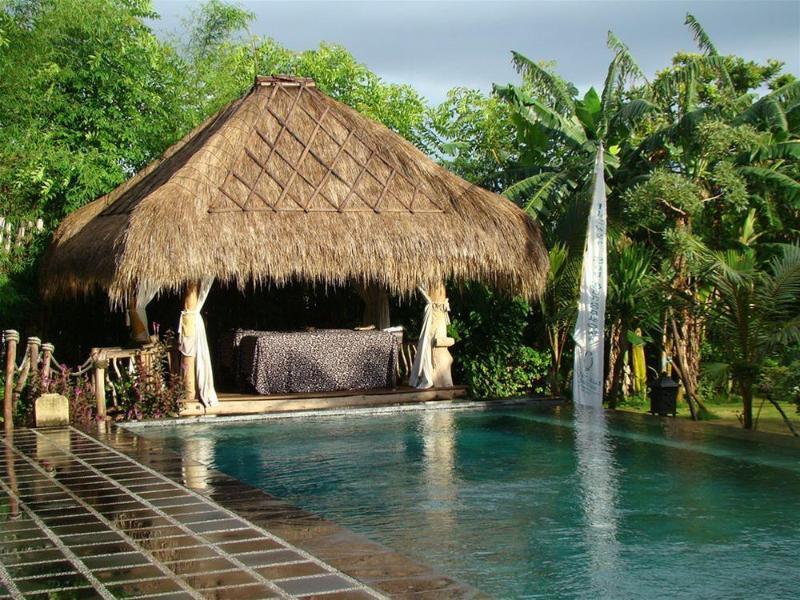 Flower Bud Bungalow Pecatu Exterior foto