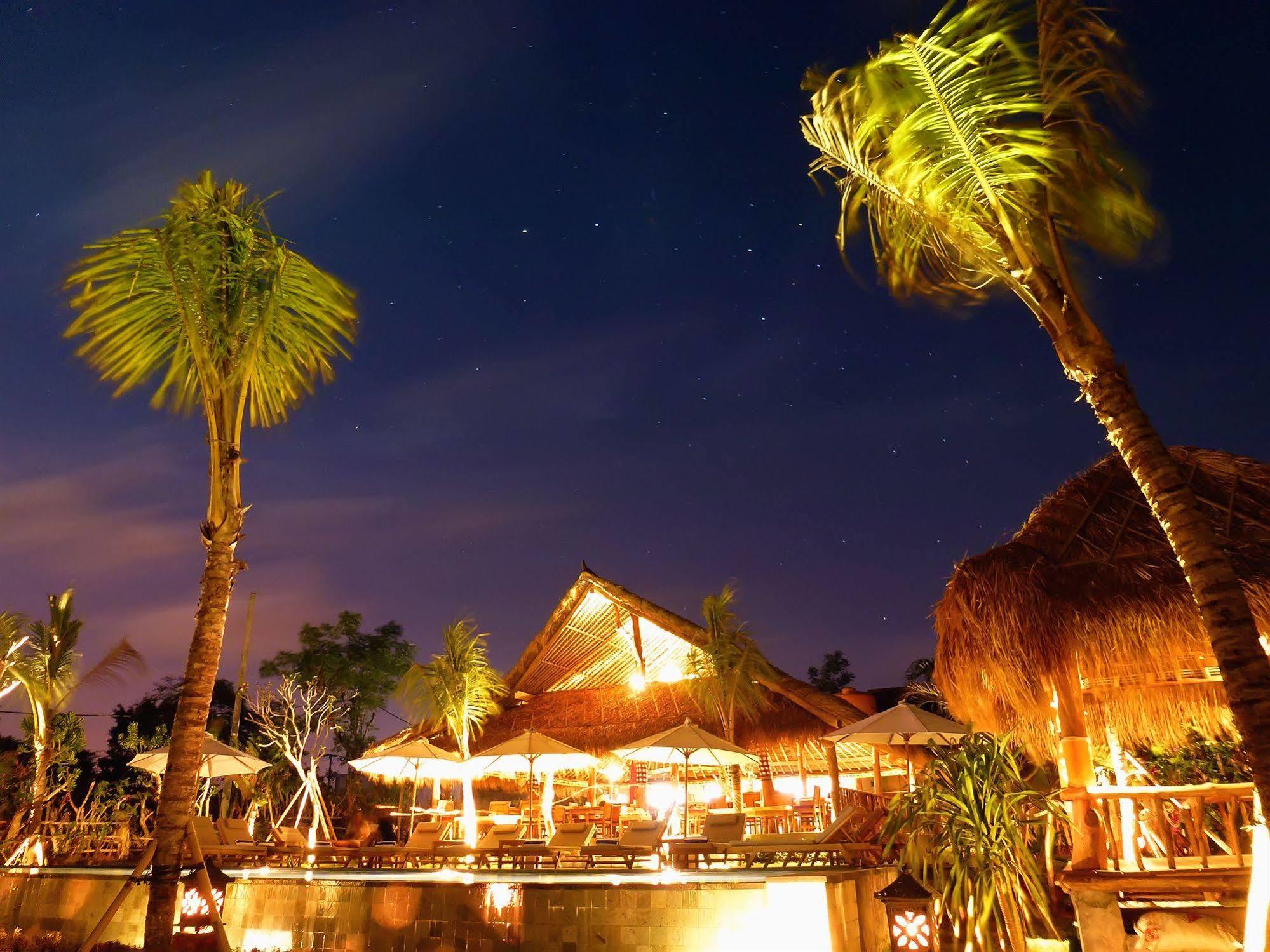 Flower Bud Bungalow Pecatu Exterior foto