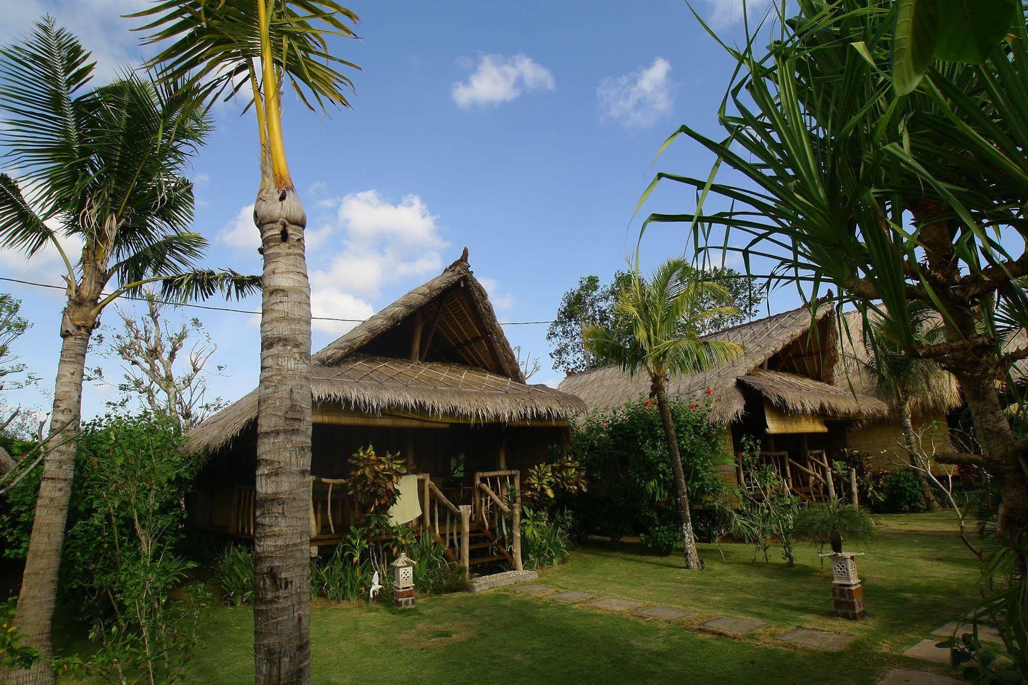 Flower Bud Bungalow Pecatu Exterior foto